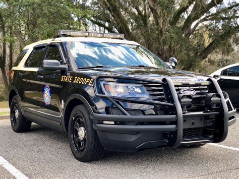 FHP Ford Explorer Police Truck, Police Patrol, Police Cars, Police ...