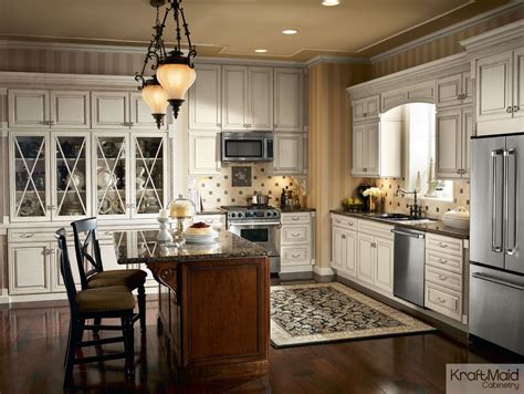 Kraftmaid Kitchen Cabinets Gallery / One of many design ideas for your ...