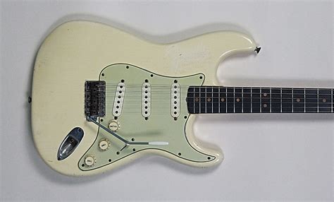 1964 Fender Stratocaster Olympic White - Vintage & Modern Guitars