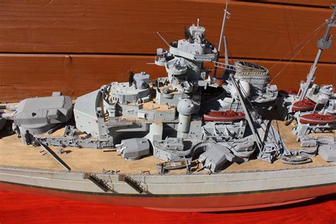 Trumpeter 1/200 Bismarck - by Kevin Completed - Nautical Research Guild's Model Ship World