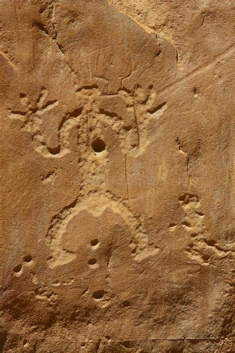 Chaco canyon petroglyphs stock photo. Image of history - 39833880