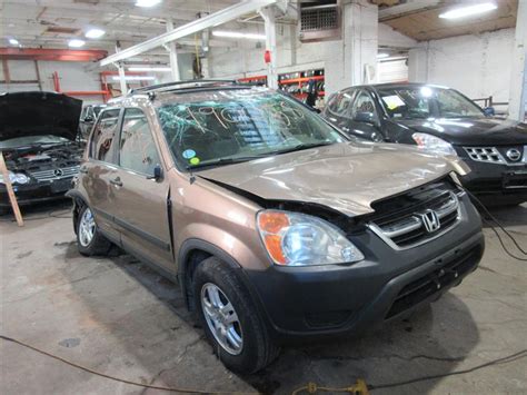 Parting out 2002 Honda CR-V - Stock # 190058 - Tom's Foreign Auto Parts - Quality Used Auto Parts