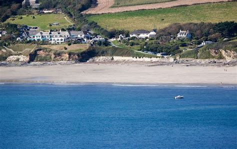 Carne Beach (Gerrans Bay) - The Cornish Riviera, Cornwall Beaches