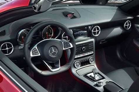 Mercedes-Benz SLC Images, SLC Interior & Exterior Photos, 360 View ...