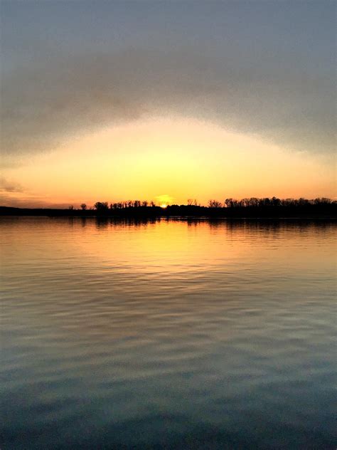 Gorgeous sunset on Lake Allatoona! Ready for summer again! : r/Atlanta