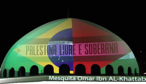 FOTO: Masjid di Brasil Berhias Bendera Palestina - Foto Liputan6.com