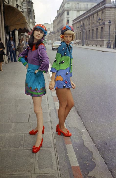 20 Photos Show the Beautiful of the 1970s Fashion ~ vintage everyday