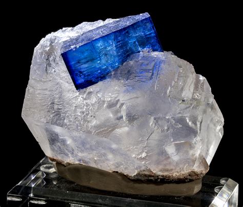 Exquisite Blue Halite