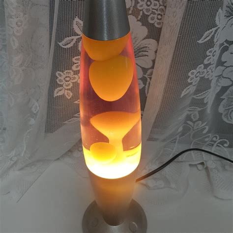 Lava lamp in B64 Sandwell for £4.00 for sale | Shpock
