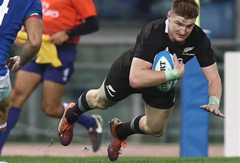 Jordie Barrett recommits to New Zealand Rugby and Hurricanes | 15.co.za | | Rugby News, Live ...