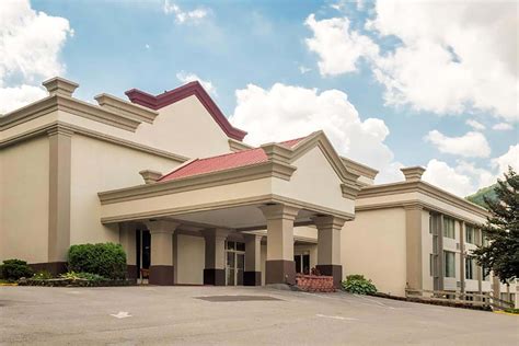 Days Inn by Wyndham Williamsport | Williamsport, PA Hotels