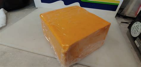 Medium cheddar cheese (100g) - Hillcrest Bakery and Deli