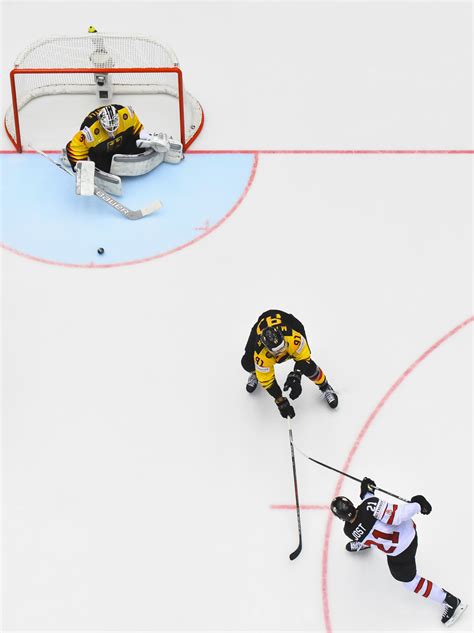 IIHF - Gallery: Canada vs. Germany