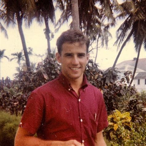 Joe Biden & Tim Kaine: Young Photos Of The Democratic Politicians – Hollywood Life