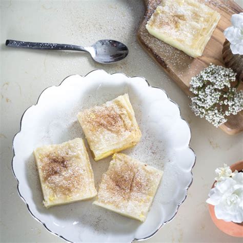 Galaktoboureko | Greek Custard Dessert | Recipe | Greek desserts, Greek ...