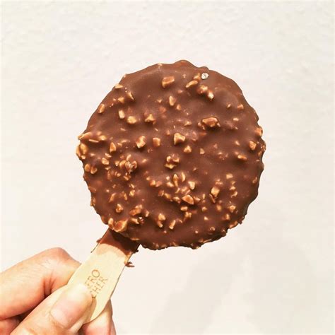 Ferrero Rocher Ice Cream Stick Is Now A Real Thing & It Looks So Good - Bangkok Foodie