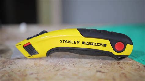 STANLEY FATMAX RETRACTABLE KNIFE - YouTube