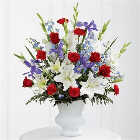 FTD Cherished Farewell Sympathy Arrangement :: Roberts Floral and Gifts