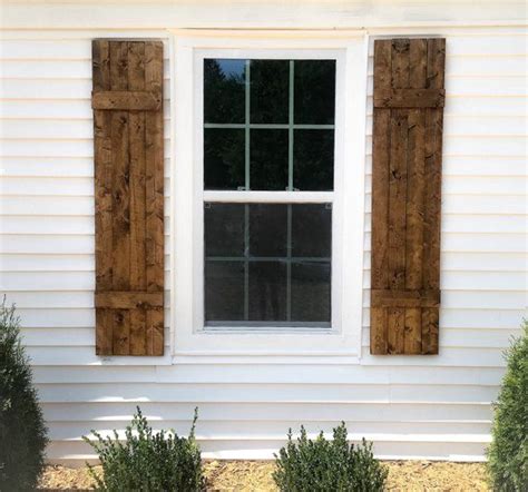 20+ White Farmhouse With Wood Shutters