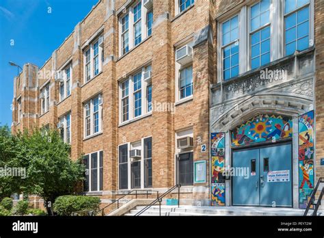 Chicago public schools class hi-res stock photography and images - Alamy