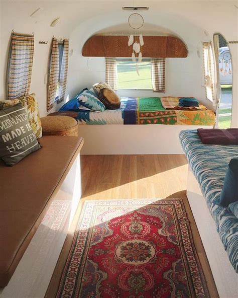 35 Stylish and Gorgeous Airstream Interior Design Ideas | Caravan ...