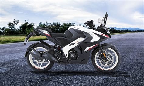 Bajaj Pulsar RS200 Images, Pulsar RS200 Photos & 360 View