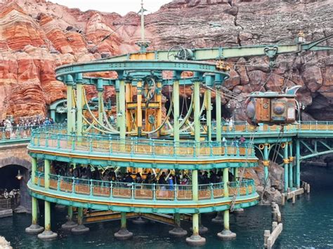 17 Best Tokyo DisneySea Rides You Can’t Miss Now