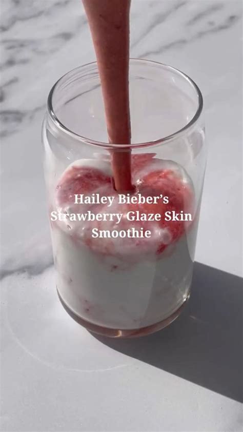 Hailey Bieber Strawberry Smoothie Recipe | Fruit smoothie recipes ...