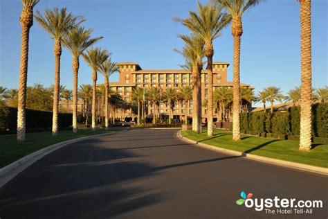 Scottsdale Camelback Resort Review: What To REALLY Expect If You Stay