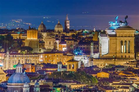 Top 12 Rome By Night Tours to Take in 2021 | The Diary of a Nomad