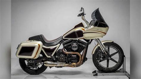 This Award-Winning Harley FXR Is Up For Grabs