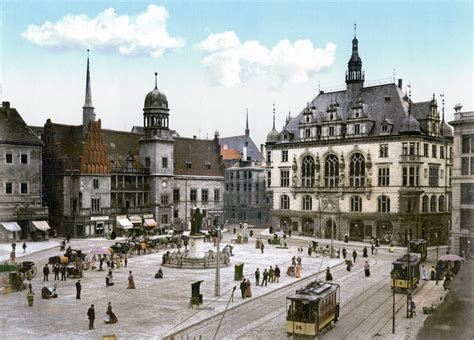 File:Halle Saale Marktplatz 1900.jpg - Wikimedia Commons