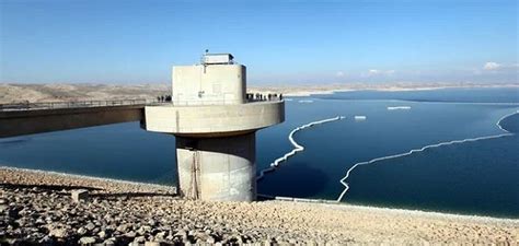 Mosul dam could fail at any time, killing 1 million