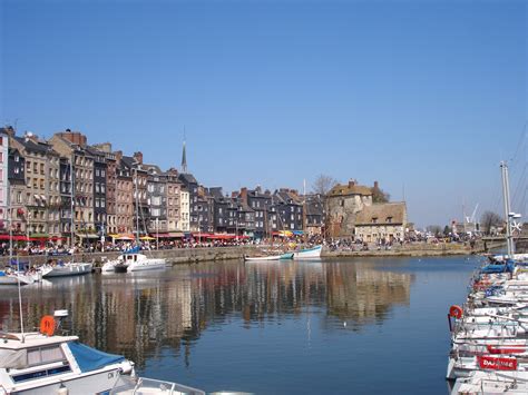 File:France Calvados Honfleur port2.jpg - Wikimedia Commons