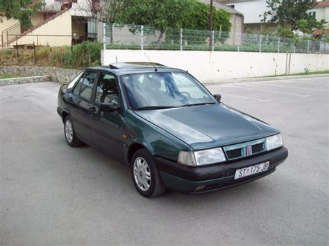 FIAT TEMPRA - Review and photos