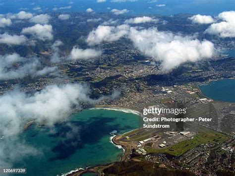 318 Wellington International Airport Stock Photos, High-Res Pictures ...