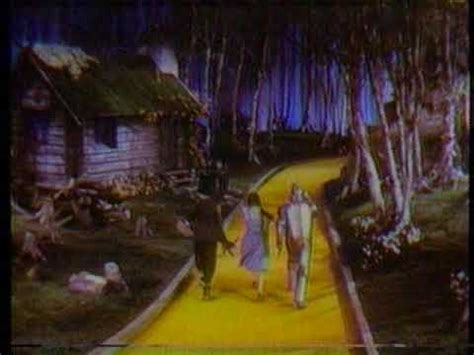 The Wizard Of Oz "Hanging Munchkin Scene" from March 7th, 1980 CBS ...