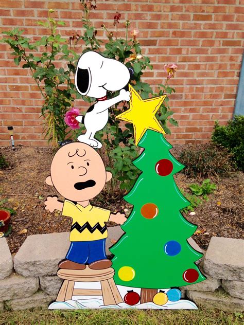 Peanuts Christmas Yard Decorations 2023 Latest Top The Best Review of ...