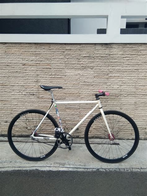 Sepeda Fixie, Olah Raga, Sepeda di Carousell