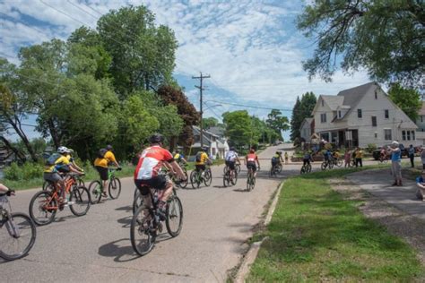 2021-Connect-Marquette-Iron-Range-Roll-Bike-Race-009 | mediaBrew Communications