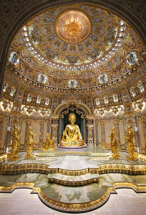 Swaminarayan Akshardham. A Golden interior in Swaminarayan temple ...