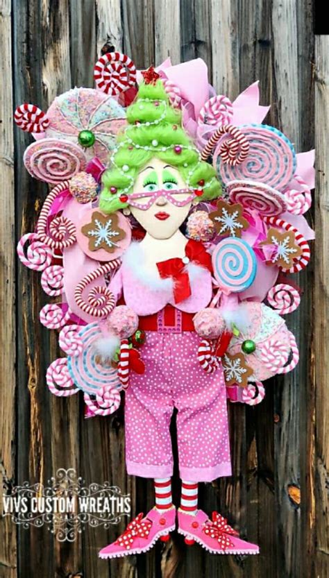 Mrs. Claus Wreath, Whimsical Christmas Wreath, Whimsical Xmas Wreath ...