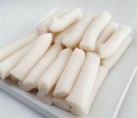 Korean rice cakes (ddeok) | Rice cakes, Korean rice