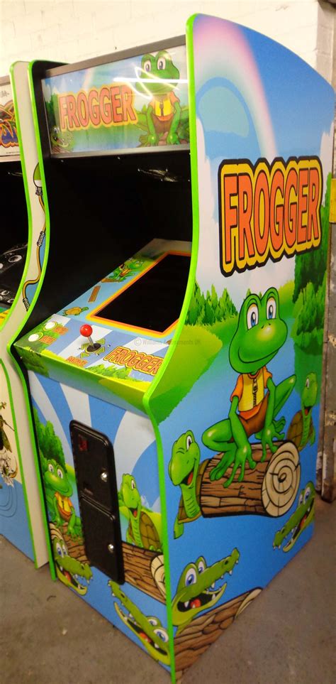 FROGGER ARCADE MACHINE GIVEN NEW FACE FOR 2014 - Williams Amusements