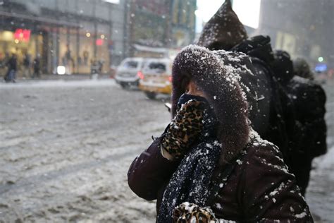 New York snowstorm will be one of biggest in city history, De Blasio ...