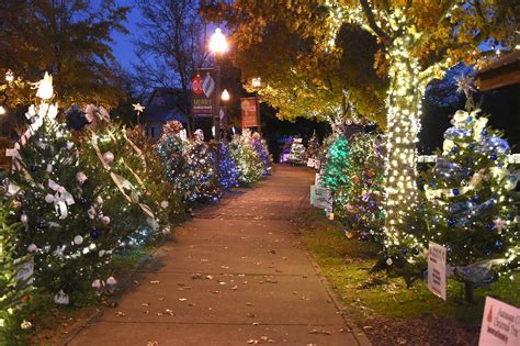 Check out these joyous Christmas lights across Alabama - al.com