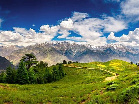 The Scenic Chitral Valley Overland Tour - Pakistan