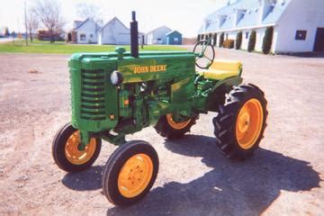 1949 John Deere Model M - TractorShed.com