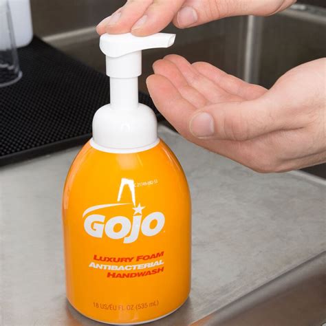 GOJO® 5762-04 Luxury 535 mL Orange Blossom Foaming Antibacterial Hand Soap with Pump