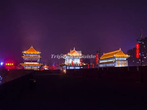 Xian City Wall at Night - Xi'an City Wall Photos